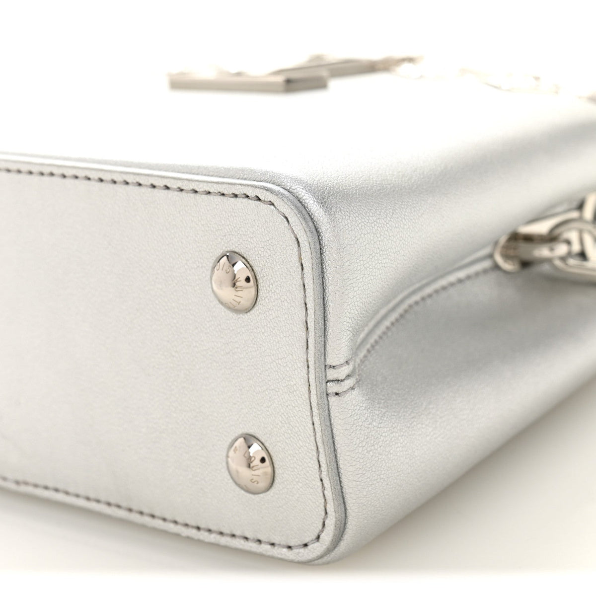 Lambskin Strass Mini Capucines Silver