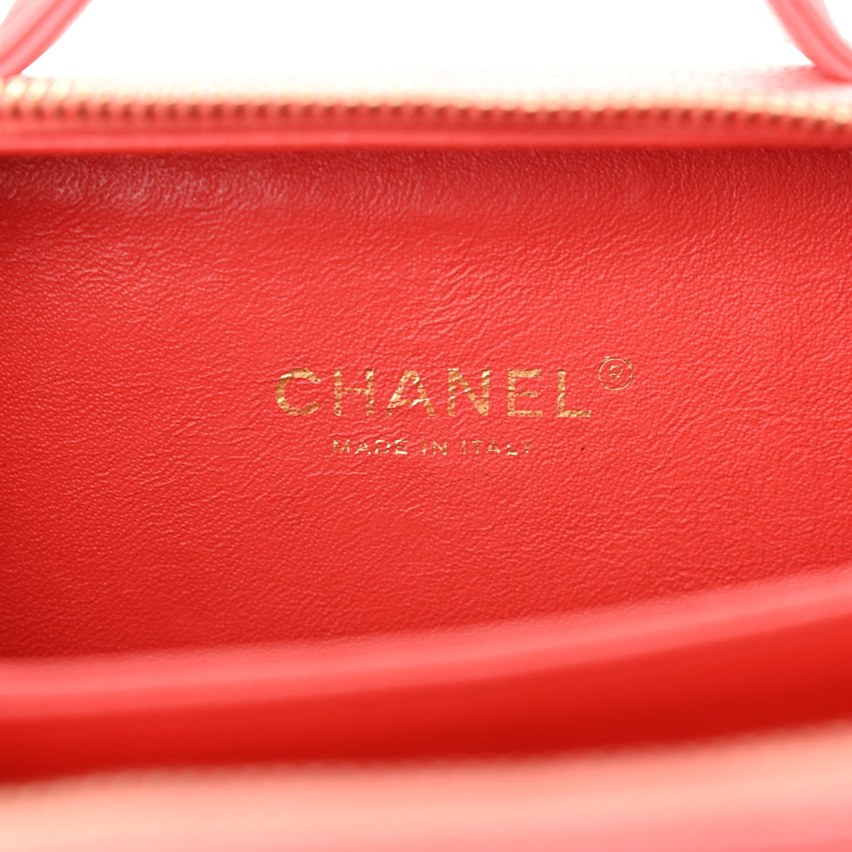 Caviar Quilted Small CC Filigree Vanity Case Coral