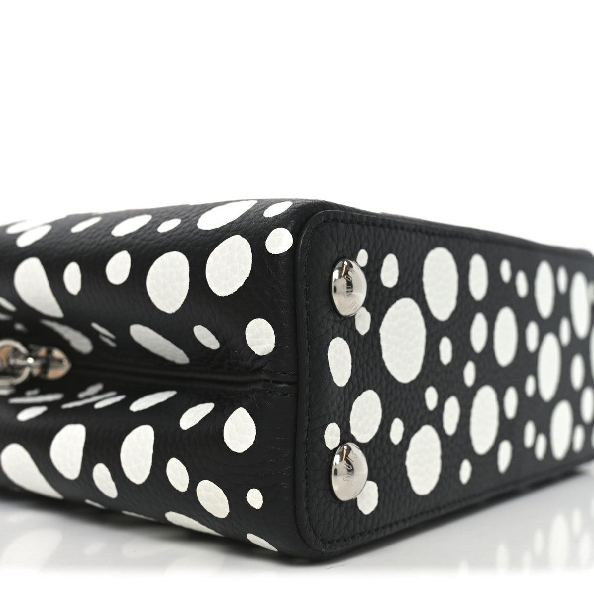 LV X YK Taurillon Capucines BB Black White