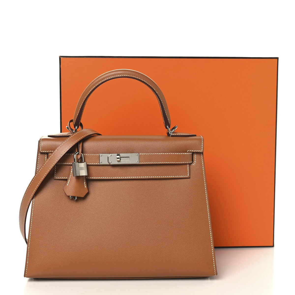 Madame Calfskin Kelly Sellier 28 Gold