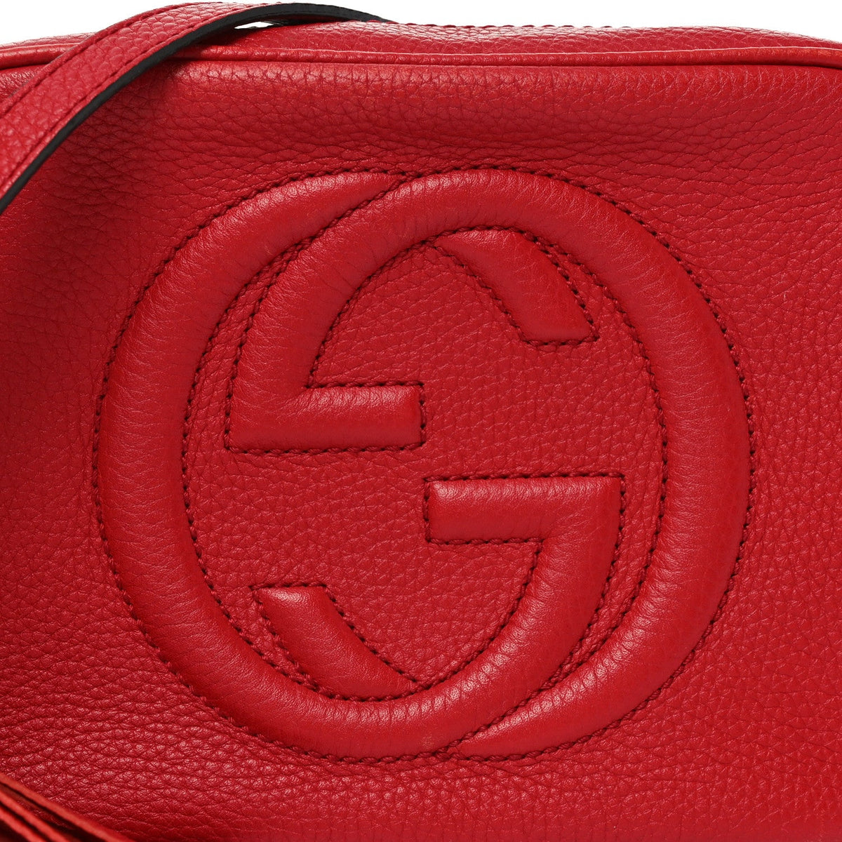 Pebbled Calfskin Small Soho Disco Bag Vibrant Red