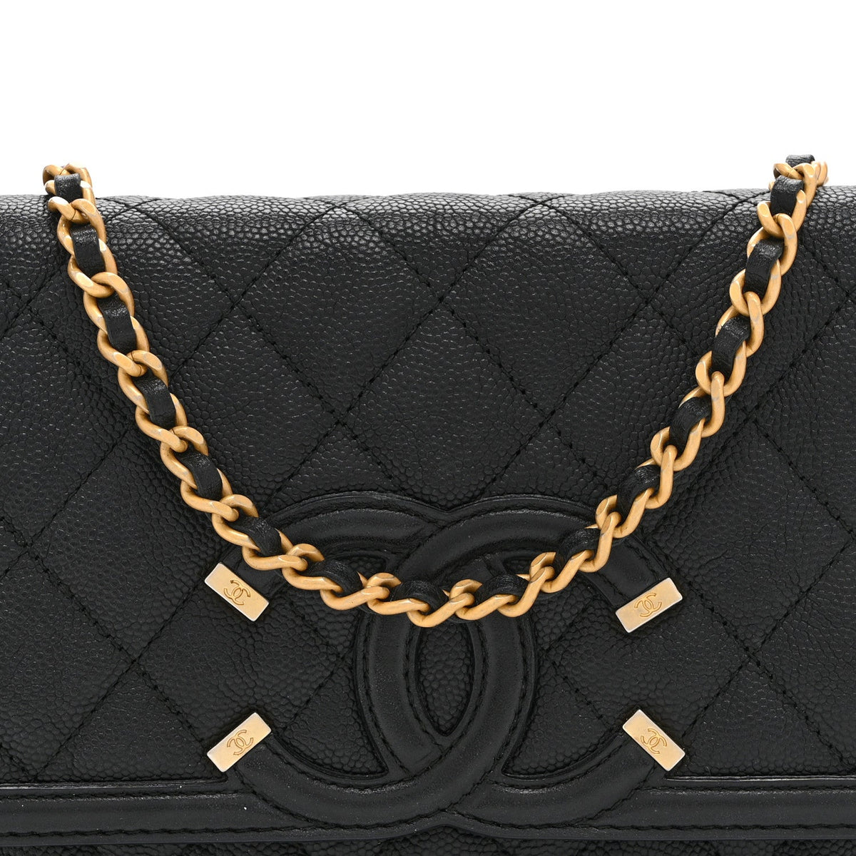 Caviar Quilted CC Filigree Wallet On Chain WOC Black