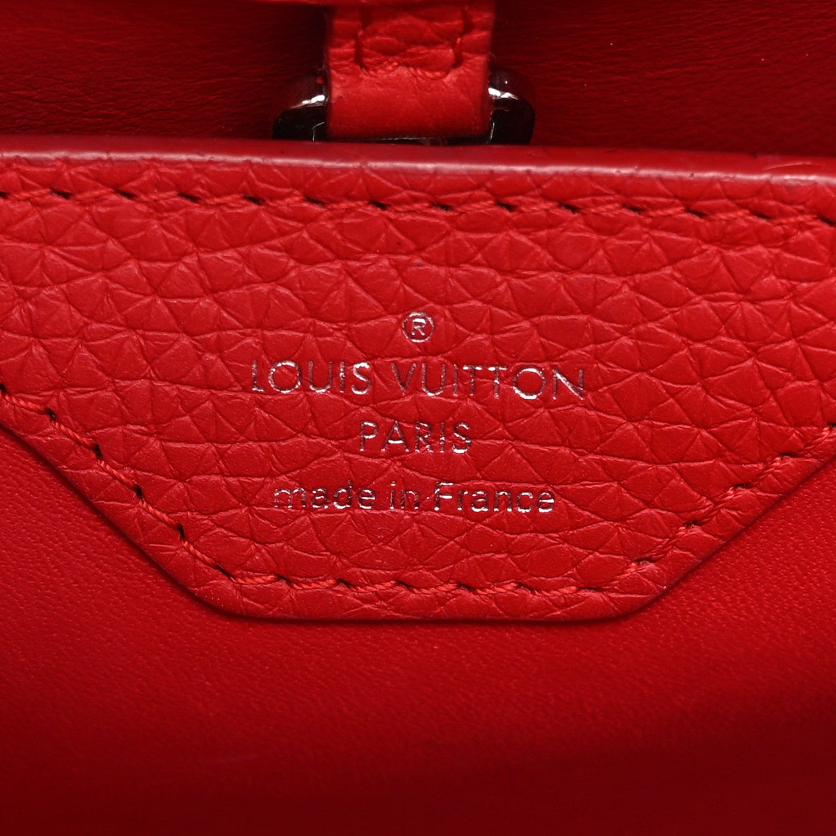 Taurillon Capucines BB Scarlet Red