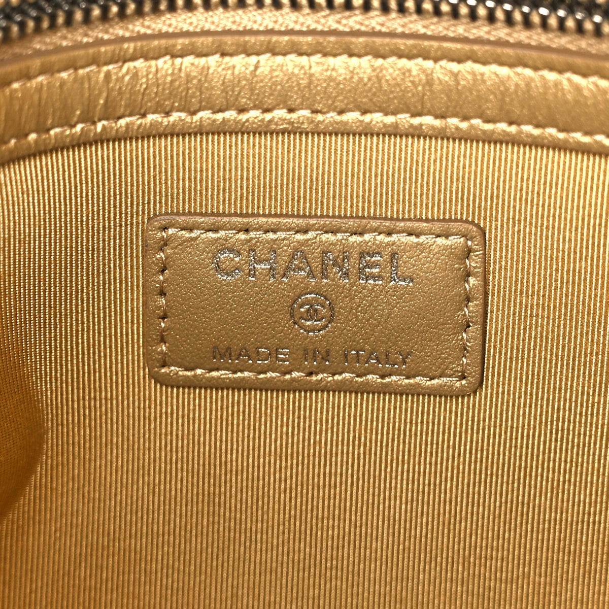 Metallic Calfskin Crocodile Embossed Medium Gabrielle Cosmetic Case Gold